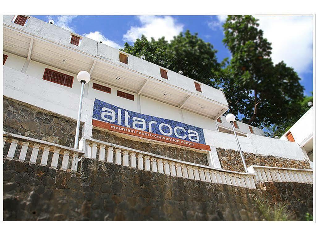 Altaroca Mountain Resort Антиполо Екстериор снимка